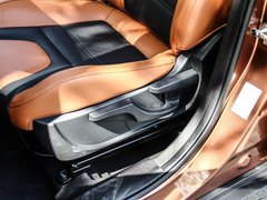 2016款 1.5L 自动尊贵版