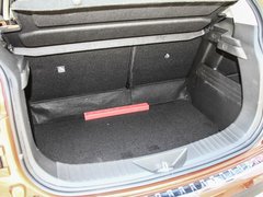 2016款 1.5L 自动尊贵版