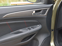 2016款 1.8T 自动精英型国IV