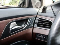 2016款 2.0L 手动适·畅型 6座