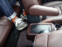 2016款 2.0L 手动适·畅型 6座