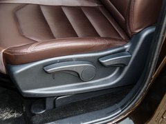 2016款 2.0L 手动适·畅型 6座