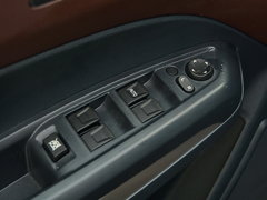 2016款 2.0L 手动适·享型 6座