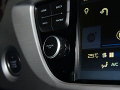2016款 1.8TD 自动四驱智尊型