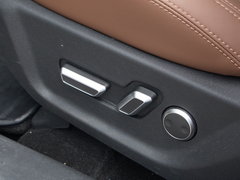 2016款 1.8TD 自动四驱智尊型
