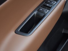 2016款 1.8TD 自动四驱智尊型
