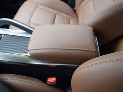 2016款 1.8TD 自动四驱智尊型