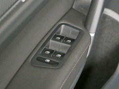 2016款 280TSI 自动旗舰型