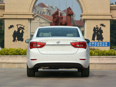 2016款 18T 双离合精英型