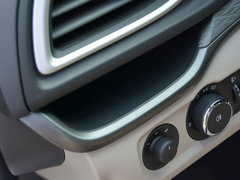 2016款 18T 双离合精英型