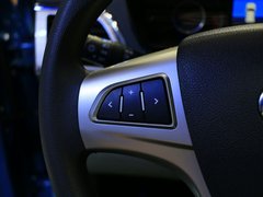 2016款 1.5L 尊贵型