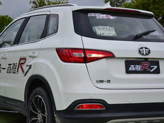2016款 1.6L 尊贵型