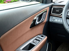 2016款 1.6L 尊贵型