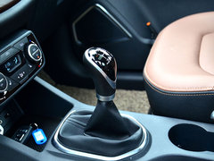 2016款 1.6L 尊贵型