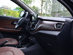 2016款 1.6L 尊贵型