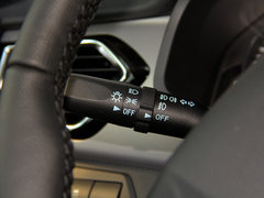 2016款 1.6L 手动智能型