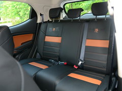 2016款 1.5L 手动尊贵型