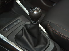 2016款 1.5L 手动豪华型