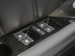 2016款 1.5T 自动两驱精英型