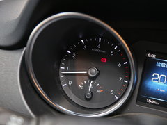 2016款 1.5T 自动两驱精英型