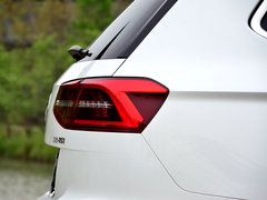 2016款 380TSI 兩驅(qū)R-line版