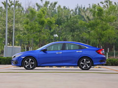 2016款 220TURBO 自动尊耀版