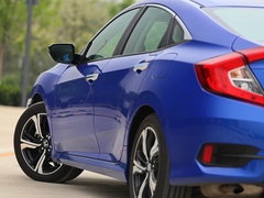 2016款 220TURBO 自动尊耀版