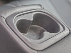 2016款 220TURBO 自动尊耀版