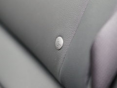 2016款 220TURBO 自动尊耀版