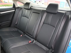 2016款 220TURBO 自动尊耀版