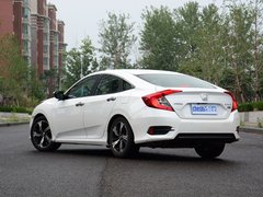 2016款 220TURBO 自动尊耀版