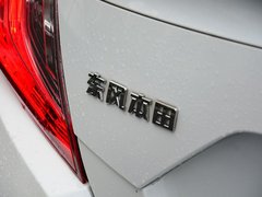 2016款 220TURBO 自动尊耀版