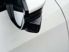 2016款 220TURBO 自动尊耀版