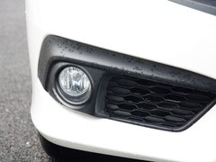 2016款 220TURBO 自动尊耀版