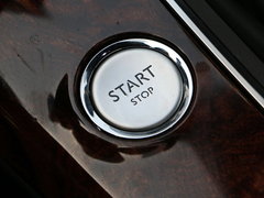 2016款 1.8T 旗舰型