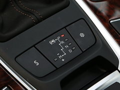 2016款 1.8T 旗舰型