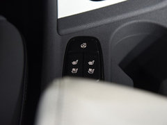 2017款 1.6L 标准版