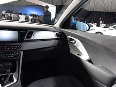 2017款 1.6L 标准版