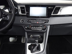 2017款 1.6L 标准版