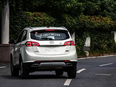 2016款 1.5T 手动乐动尊享型