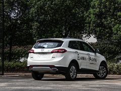 2016款 1.5T 手动乐动尊享型