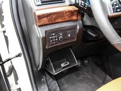 2016款 1.5T 手动乐动尊享型
