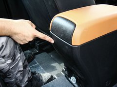 2016款 1.5T 手动乐动尊享型