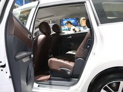 2016款 2.0L 手动适·悦型 7座