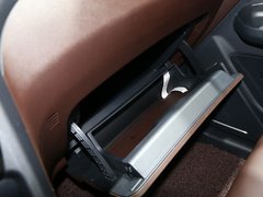 2016款 2.0L 手动适·悦型 7座
