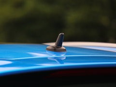 2016款 1.5T 手动耀尊版
