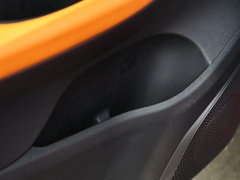 2016款 2.0L CVT耀臻版