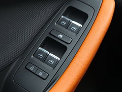 2016款 2.0L CVT耀臻版