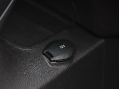 2016款 2.0L CVT耀臻版
