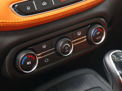 2016款 2.0L CVT耀臻版